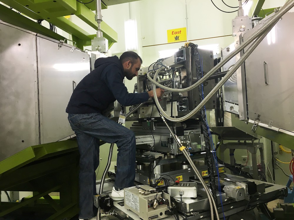 Muhammad Naeem prepares the experiment at J-PARC