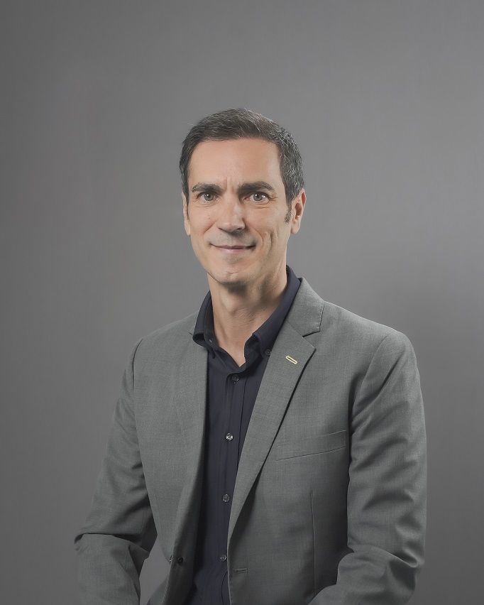 Prof. Angel ALMENDROS