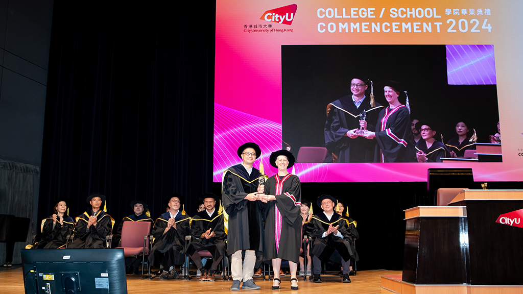 Prof. Xin Deng received the Outstanding Research Award.