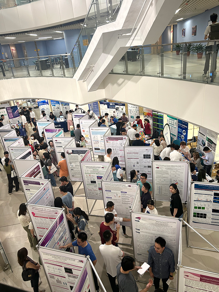 15 sponsor companies showcased their products and services at the Gala.