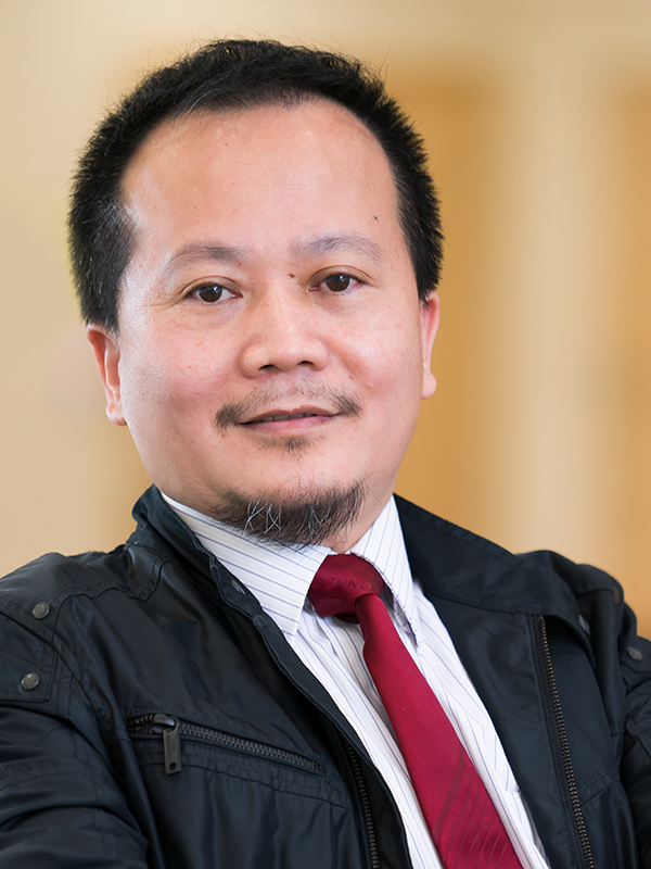 LAO, Xiangqian (勞向前)