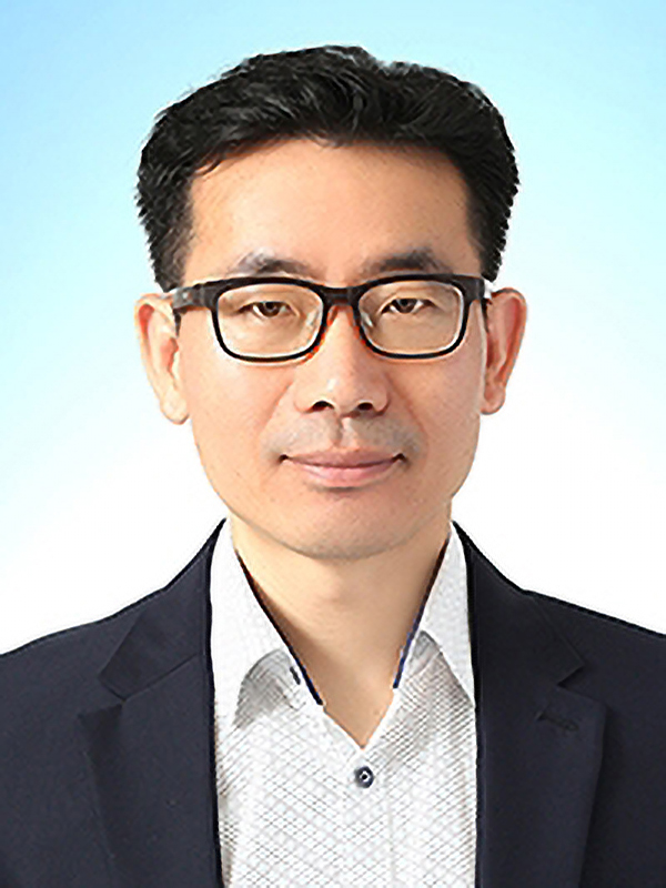 Sungchil Yang (楊聖七)