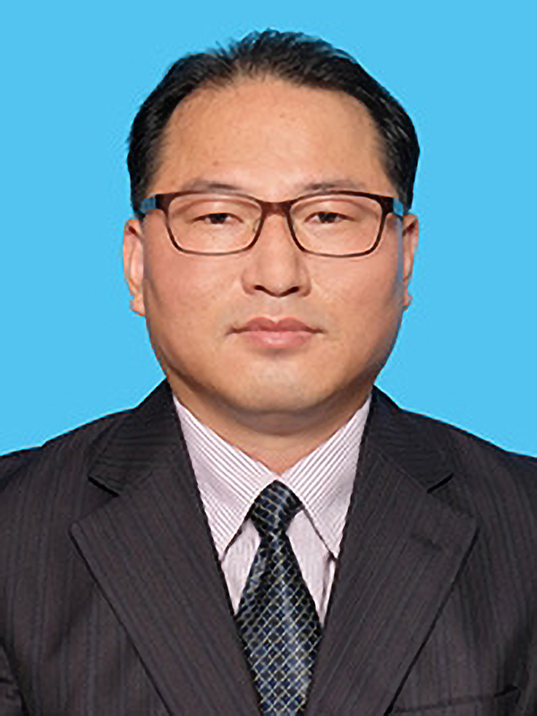 Youngjin Lee (李永鎮)