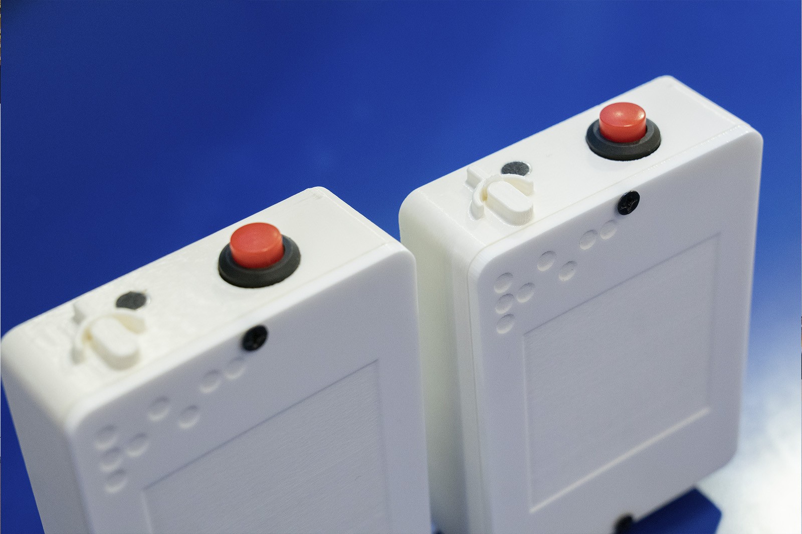 Talktag allows visually impaired people to identify everyday objects in an easier way.