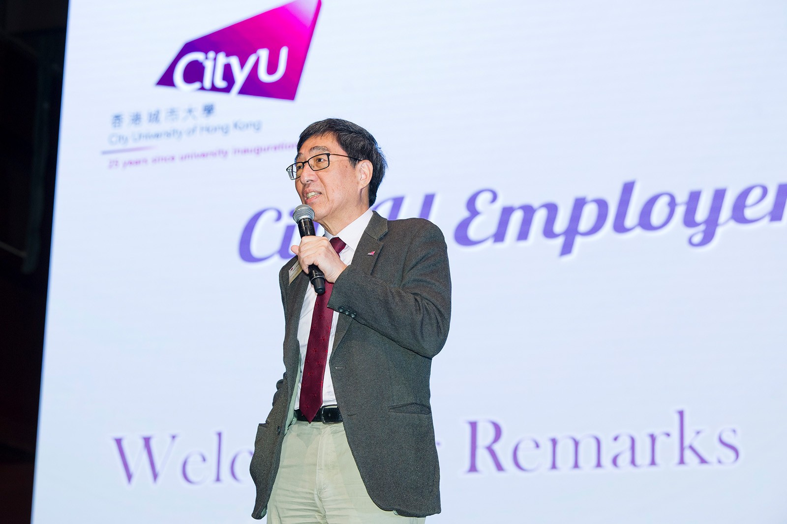 郭位校長感謝業界夥伴與大學合作。