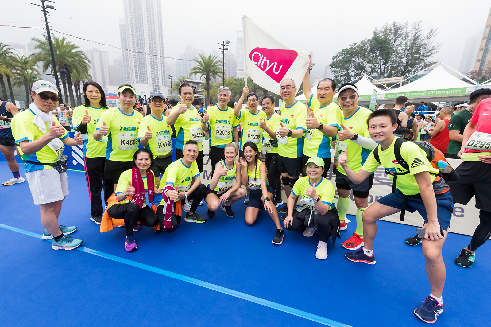 President Kuo leads CityU marathon team for 13th consecutive race