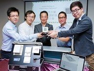 The smart thermostat was developed by a team comprising (from left) Dr John Chan Yau-chung, Jacky Lai Chun-tak, Dr Norman Tse Chung-fai, Professor Henry Chung Shu-hung and Ryan Yeung Shun-cheung.