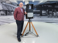 Lifetime award for renowned digital artist 