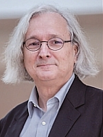 Professor étienne Ghys