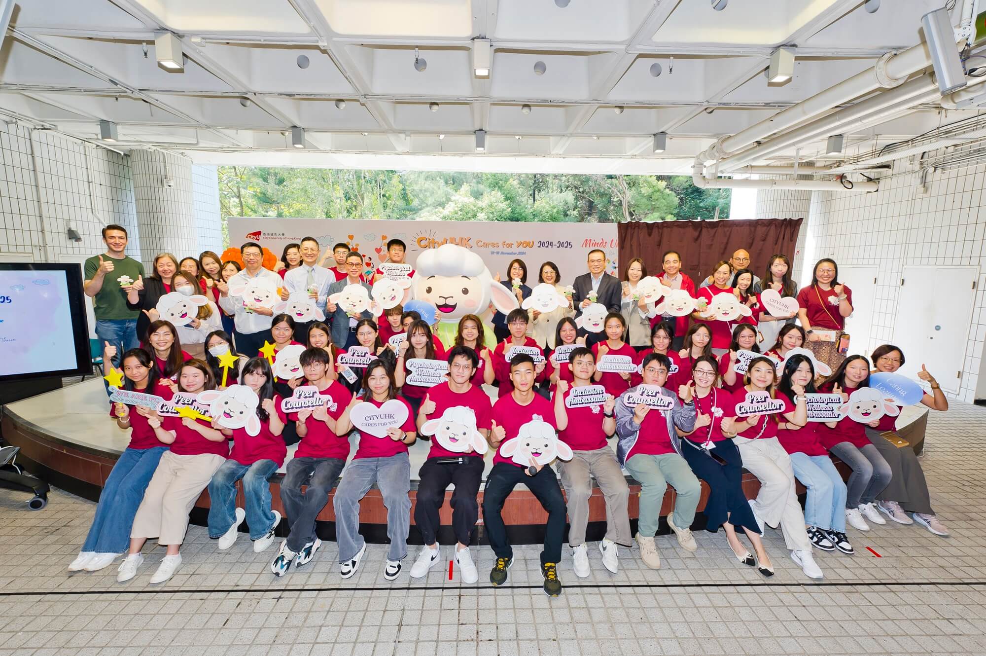 The officiating and honorable guests, Caring League and staff from Counselling Service attended the CityUHK Cares for YOU 2024-2025 opening ceremony.